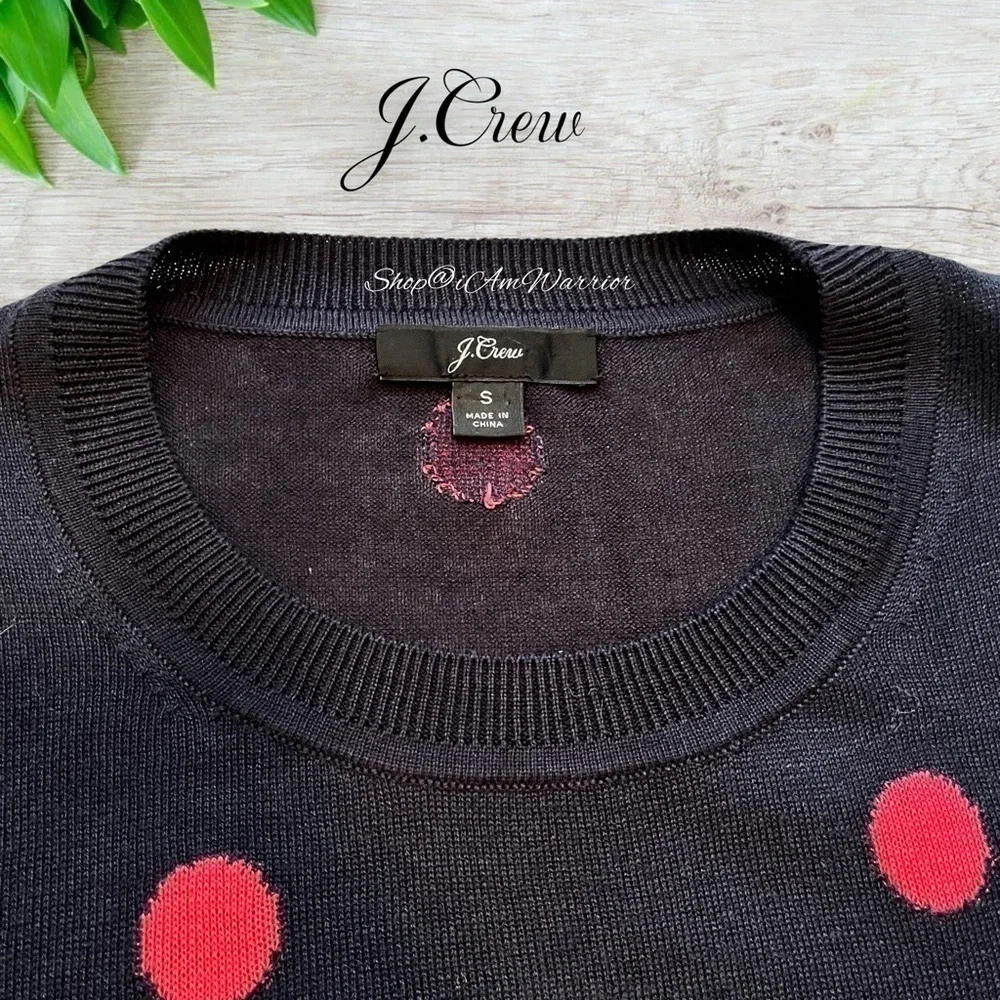 J.Crew short sleeve navy sweater in pink polka-dot  *shop@iamwarrior
